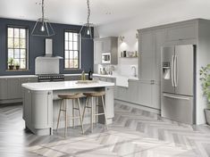 Newmarket offers a modern take on the traditional timber shaker door with a narrow frame design and a modern colour palette 😍

Newmarket has a 20mm solid ash frame and a veneered centre panel. These premium doors have a superior painted finish 🤩

Choose contemporary or traditional accessories to complement your design 😊 Shaker Kitchen Doors, Modern Kitchen Trends, Grey Kitchen Colors, Replacement Kitchen Doors, Kitchen Color Trends, Curved Kitchen, Kitchen Cabinets Doors, Timber Kitchen, Kitchen Company