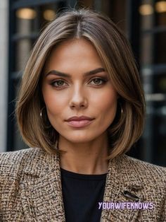 Shoulder Length Hair With Highlights, Sleek Haircuts, Hairstyle 2024, Medium Shag, Haircuts 2024, Lighter Hair, Hair 2024, Haircut Inspiration, Shoulder Length Hair Cuts