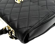 Item Details: Designer: CHANEL Model: Trendy CC Top Handle Retail: N/A Style: Top Handle Shoulder Bag Material: Quilted Lambskin Leather Color: Black Made: Italy Measurements: L 13" D 5.5" H 9.5" Accessories: No Accessories. Condition Detail: Rank BC: Overall good condition. It may have some visible signs of use. Please see the pictures carefully. Outside: Signs of use. Inside: Dirt marks, scuffs, signs of use. Leather: Scuffs, light rubbing, signs of use. Corners: Rubbing, dirt marks, signs of use. Hardware: Scratches, signs of use. Strap: Light scratches, signs of use. Smell: No Smell. Please check the details and pictures before purchasing.Please do not hesitate to ask questions regarding our products or services, we will be more than happy to serve you with the best of our efforts.DDH High-end Quilted Rectangular Shoulder Bag, Chanel Trendy Cc, Black Quilted Top Handle Shoulder Bag, Outside Signs, Chain Link Shoulder Bag With Gold-tone Hardware, Cc Top, Elegant Shoulder Bag With Gold-tone Hardware And Chain Link, Black Shoulder Bag With Gold-tone Hardware For On-the-go, Chanel Top