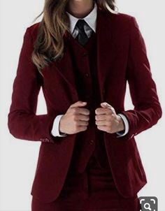 Ladies Blazer, Blazer Jackets For Women, Red Suit, Slim Fit Suits, Casual Work Outfit, Blazer Outfits, Work Outfits Women, Office Lady, Leather Jackets Women