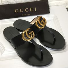 Black Leather Double G Medium Good Condition. Have Wear But In Overall Great Condition Size 8 Comes With Box And Dust Bags Also Has Original Receipt From France Gucci Shoes For Women, Gucci Footwear Women, Luxury Sandals Women, Luxury Slippers Women, Gucci Slippers Woman, Gucci Flip Flops Outfit, Luxury Flip Flops, Black Gucci Sandals, Sandal Gucci