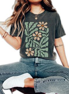 Soft Design, Comfort Colors Tshirt, Fitted Shirt, Floral Vintage, Trendy Tshirts, Casual Fit, Boho Floral, Knit Cotton, Blue Jean