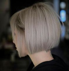 Hair Wishlist, Kort Bob, Cute Bob Hairstyles, Korean Short Hair, Hair Color Caramel, Trendy Short Haircuts, Braids With Extensions, Bob Hair