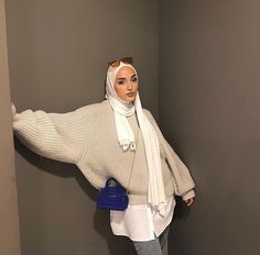 Modest Winter Outfits, Pullovers Outfit, Muslim Outfits Casual, Hijab Style Casual, Hijabi Fashion Casual, Hijab Outfits