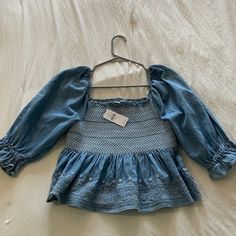 Never Worn Nwt Blue Denim Blouse With Puff Sleeves, Cute Blue Blouse For Spring, Cute Blue Spring Blouse, Denim Blue Tops For Spring Brunch, Denim Blue Tops For Brunch In Spring, Cute Blue Puff Sleeve Blouse, Cute Denim Top For Spring, Blue Puff Sleeve Top For Spring, Spring Blue Puff Sleeve Tops