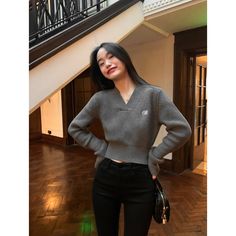 5ft 4''(166cm) tall, 95 lbs(43kg) weight and wearing a size S164cm/49kg wearing a size S - V-neck- Knitted- Crop style- Embroidered- 2 colors Casual V-neck Polo Sweater For Winter, Trendy V-neck Polo Sweater For Winter, Trendy V-neck Polo Sweater For Fall, Casual Knitted V-neck Polo Sweater, Gray V-neck Top For Winter, Knitted Crop Sweater, Gray Knitted V-neck Sweater, Crop Style, Crop Sweater