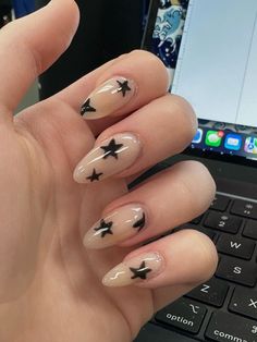 Guts Tour Nail Ideas, Grungy Nail Designs, Grunge Nails Acrylic, Glitter Nails French, Uñas Y2k, Matte Nails Glitter, Small Nails, Band Nails, Hello Nails