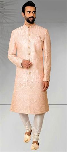 Pink and Majenta color Sherwani in Silk fabric with Embroidered, Thread work Luxury Pink Sherwani With Traditional Drape, Luxury Pink Sherwani With Pallu, Wedding Sherwani, Wedding Pink, Silk Wedding, Thread Work, Silk Fabric, Thread, Silk