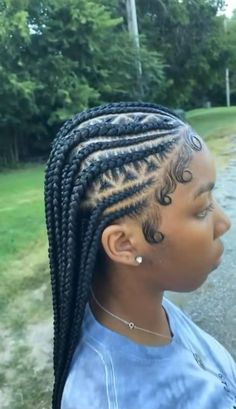 Straight Back Box Braids, French Braids In The Front Individuals In The Back, Half Braids Half Box Braids, Feed In With Knotless Box Braids, Feedin Braids With Knotless, Half Box Braids Half Cornrows, Feed In Hairstyles, Cornrows And Knotless Braids, Feed In Braids With Knotless Braids