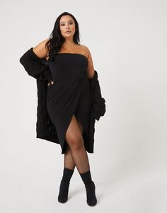 Plus Size High Slit Strapless Dress – 2020AVE Flattering Tops, Straight Neckline, Stretchy Dress, Trendy Plus Size Clothing, Trending Dresses, Staple Pieces, Plus Size Clothing, Perfect Outfit, Size Clothing