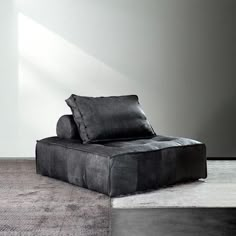 Weylandts Cubist Modular Element Weylandts Luxury Chaise Lounge, Modern Chaise Lounge, Modern Chaise, Low Sofa, Square Sofa, Sofa Chaise, Reading Chair, Single Sofa, Leather Furniture