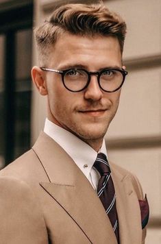 Men Hairstyle With Glasses, Old Money Haircut Short, Oldmoney Haircut For Men, Old Money Hairstyles Men Short, Old Money Glasses Men, Old Money Haircut Men, Old Money Hairstyles Men, Old Money Haircut, Guy Haircuts