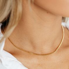 Introducing the Taylor Necklace, the perfect statement piece for both men and women. A luxurious unisex curb chain, this gold necklace will effortlessly elevate any outfit. A must-have for those who appreciate versatile and timeless jewelry! *Also available in SILVER PRODUCT DETAILS Necklace Length: 18" + 3" Extension Hinge Closure: Lobster Clasp Metal: 18k Gold Plated Brass Chain Necklace Outfit, Detailed Necklace, Timeless Jewelry, Statement Pieces, Necklace Lengths, 18k Gold, Chain Necklace, Gold Necklace, Gold Plate