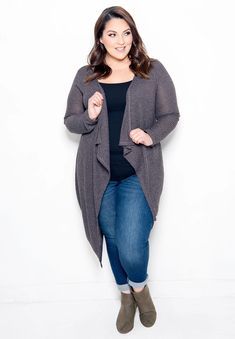 Curves and cozy vibes: Fall fashion for every body type Stitch Fix Outfits, Plus Size Cardigans, Plus Size Models