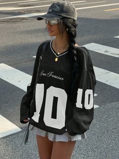 Women's New V-Neck Casual Sports Graphic & Letter Patchwork Oversized Loose Long Sleeve T-Shirt, Black Black Casual  Long Sleeve Knitted Fabric Geometric,Letter,Striped  Medium Stretch  Women Clothing, size features are:Bust: ,Length: ,Sleeve Length: Hmn Alns Clothing, Modern Streetwear Women, Jerseys Outfits Women, Sports Shirts Women, Streetwear Tops Women, West Coast Fashion Women, Y2k Girly Fashion, Oversized Cute Outfits, Oversized Shirts Outfit