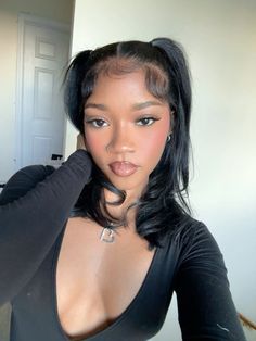 Hairstyles To Hide Airpods, Baddie Hairstyles On Short Hair, Edges On Straight Hair, Short Hairstyle Straight Hair, Straight Hairstyles Natural Hair, Short Sleek Hairstyles, Hairstyles Out Of Your Face, Weave Short Hairstyles, Black Woman Hairstyle Natural