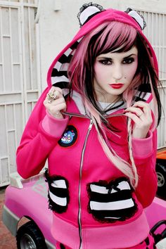 Jessica Louise Classic Bear Hoodie Scene Girl Fashion, Audrey Kitching, Emo Scene Hair, Short Hoodie, Scene Outfits, Alt Outfits, Bear Head, Scene Girls, Scene Fashion