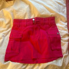 Size M, A Little High Waisted, Lose Fit Around The Waist High Waist Pink Mini Skirt With Pockets, Pink Stretch Mini Skirt With Pockets, High Waist Red Mini Skirt With Pockets, High Waist Red Cotton Skort, Red Mini Skirt With Pockets, Red Skort With Pockets For Spring, Trendy Red Skirt With Pockets, Pink Cargo Skirt, Cargo Skirts