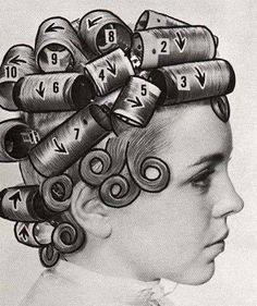 Setting directions for bouffant hairstyles from the mid-1960s! Bouffant Hair, Retro Beauty, Pin Curls, Pin Up Hair