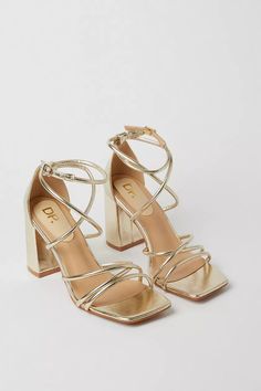 Hoco Heels, Hoco Shoes, Bride Workout, Luxury Tote Bags, Shoe Wishlist, Bridesmaid Shoes, Gold Shoes, Prom Shoes