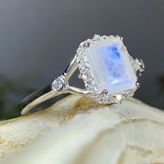 Tianna Moonstone Ring – Celtic Crystal Design Jewelry Opal Promise Ring, Traditional Ring, Ethiopian Opal Ring, Irish Jewelry, Moonstone Engagement Ring, Halo Style, Rainbow Moonstone Ring, Moonstone Jewelry, Celtic Jewelry