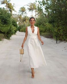 Influencer Collaboration, Lydia Millen, Lydia Elise Millen, White Dress Outfit, Influencer Style, Summer Elegant, Summer 22, Looks Chic, Dress Outfit