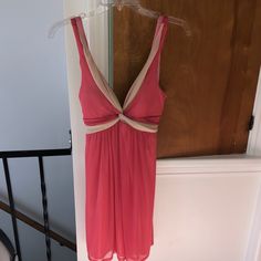 Cute And Flowy Dress Size Small Tie At Back Never Worn Pink Coral And Tan Pink Lined V-neck Midi Dress, Kiss Pink, Dresses Cute, Hot Kiss, Pink Coral, Flowy Dress, Wear Pink, Coral, Kiss