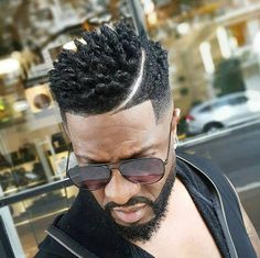 African American Haircuts, Afro Fade, Black Boys Haircuts, Short Natural Haircuts, Black Hair Cuts, Low Fade Haircut, Haircut Designs