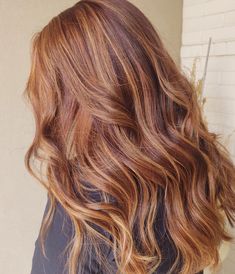 Golden Copper Balayage Brunettes, Brown Highlights On Ginger Hair, Cowboy Copper Hair With Blonde Balayage, Cowboy Copper Blonde Highlights, Cowgirl Copper Hair Balayage, Fall Copper Hair Highlights, Lowlights On Red Hair, Dark Cowboy Copper Hair With Blonde, Copper Lowlights On Red Hair