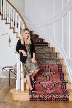 With a new year quickly approaching, we're looking back at some of our favoite Open Doors of the last few years. “A lot of people move to the Hills for the view,” says Hilary Duff, discussing her decision to purchase the 5,260-square-foot Georgian-style Beverly Hills house she has lived in for close to a decade. “But I liked that this home felt really nested. I actually have hedges in my backyard, and then right behind that it’s just this big mountain. I feel like I’m getting this nice, warm hug Stair Railings, Beverly Hills Houses, Hillary Duff, Kelly Wearstler, Girl Celebrities, Los Angeles Homes, Hilary Duff, Bespoke Furniture