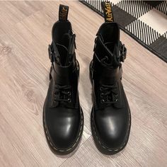 NWOT Dr Martens CRISTOFOR LEATHER HARNESS LACE UP BOOTS

Size: 38 (US W 7)
New without the box

Stomp some pavements with our harness inspired Cristofor boot. Built on our new 499 silhouette to give a sharper more refined look. With extra straps and gunmetal hardware. An inner quarter zip give easy on/off access. Our AirWair sole lets you go all day.

Inner ankle zip
Polished Smooth is the original Dr. Martens leather: super durable, with a smooth finish polished to a high shine
Our Goodyear-welted lines are heat-sealed at 700°C and reinforced with our signature welt stitch

❓ DM me any questions!

(tagged for exposure)
#sneaker #everyday #cozy #athletic #nike Gunmetal Hardware, Leather Harness, Goodyear Welt, Dr. Martens, Lace Up Boots, Dm Me, Women's Boots, Quarter Zip, Womens Boots