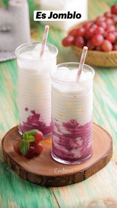 minuman segar dingin pop ice Pop Ice Minuman Aesthetic, Pop Ice, Jelly Cream, Buka Puasa, Aesthetic Wallpaper, Jelly, Drinks, Cream