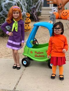 Halloween Family Costume For 4, Toddler Sister Costumes, Halloween Costumes For Twins Sisters, Girl Sibling Halloween Costumes, Sibling Costumes Sisters, Sister Costumes Halloween, Sister Costume Ideas Kids, Two Year Old Halloween Costumes Girl, Toddler Sister Halloween Costumes