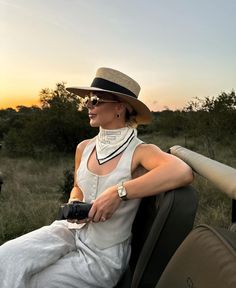 Stylish Business Outfits, South Africa Safari, Elegant Summer Outfits, Town Outfits, Safari Chic