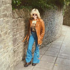 Vintage 70s Outfits, Classic Rock Aesthetic Outfits, 1970s Outfits, Outfits Playa, 70s Outfit, 70s Jacket, 70s Inspired Fashion