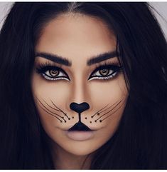 Nem Halloween Makeup, Simple Cat Makeup, Carnaval Make-up, Cat Halloween Makeup, Fantasy Make-up, Halloween Makeup Clown, Halloween Make-up Looks, Animal Makeup