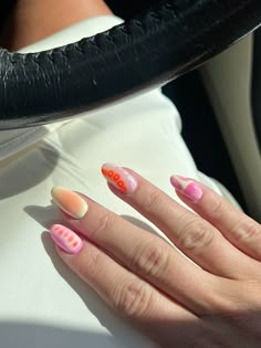 Orange Blooming Gel Nails, Light Pink And Orange Nails, Blooming Nail Art, Nail Art Natural, Pink And Orange Nails, Blooming Gel Nail Art, Nail Glow