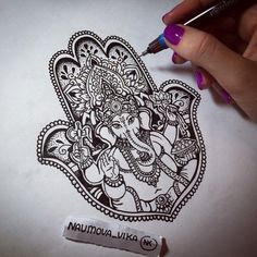 Hamsa Tattoo Design, Hamsa Hand Tattoo, Targaryen Tattoo, Ganesh Tattoo, Polynesian Tattoos, Hamsa Tattoo, Ganesha Tattoo, Hip Tattoos Women, Geometric Tattoos