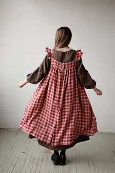 Linen Smock Dress Pattern, Affordable Summer Pinafore Dress With Ruffles, Vintage Farm Dress, Victorian Clothing Patterns, Apron Outfit Aesthetic, Linen Smock Dress, Peasant Prairie Dress With Ruffles For Gatherings, Cotton Peasant Prairie Dress With Ruffles, Cotton Prairie Dress With Ruffles In Peasant Style