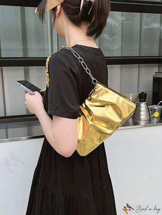 BirdinBag - Fashionable Metallic Chain Ruched Handbag Trendy Baguette Pouch Bag For Party, Trendy Party Pouch Baguette Bag, Trendy Party Baguette Pouch Bag, Gold Hobo Shoulder Bag For Party, Chic Rectangular Hobo Bag With Chain Strap, Chic Gold Shoulder Baguette Bag, Chic Gold Baguette Shoulder Bag, Trendy Clutch Shoulder Bag With Gold Chain, Trendy Gold Shoulder Bag With Chain Strap