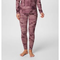 Featuring our most advanced thermal-reflective lining, this baselayer is essential. Fitted Athleisure Leggings For Outdoor, Fitted Moisture-wicking Leggings For Outdoor Activities, Fitted Moisture-wicking Leggings For Outdoor, Functional Winter Yoga Bottoms, Winter Sports Compression Tights, Winter Yoga Leggings, Go-dry Fitted Activewear For Outdoor, Winter Midweight Breathable Activewear, Fitted Technical Bottoms For Outdoor