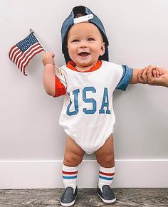 Oversized Onesie, Baby Outfit Boy, Oversized Romper, T Shirts Oversized, Baby Contest, Patriotic Baby, Shirt Romper, 4th Of July Outfit, Shirts Oversized