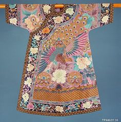 Woman's Birthday or Informal Ceremonial Robe Qing dynasty (1644–1911) late 19th-early 20th century Chinese Robes, Number 50, Carpe Koi, Chinese History, Glasses Sunglasses