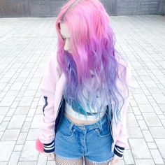 Cute Hair Colors, Pretty Hair Color, Pastel Hair, Dye My Hair, Hair Dye Colors, Hair Inspiration Color, Hair Color Dark