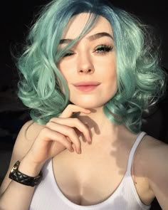 Wavy short lace front hair with pastel green color by papapeachy Scene Girl Hair, Hairstyles Diy, Scene Girl, Hair Color Pastel, Pastel Hair, Synthetic Lace Front Wigs, Rainbow Hair, Makati