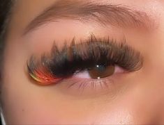 Brown Black Lash Extensions, Wispy Eyelash Extensions Black Women, Classic Eyelash Extensions Black Women, Brown And Black Lash Extensions Mixed, Color Eyelash Extensions, Dramatic Eyelashes, Alt Lash Extensions, Lash Ideas