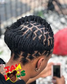 Cut Creaters team work💪🏾. Locs done by me @jahlocsofficial and cut by me @manicutz 🔒✂️. Come see us at @cutcreatersalonsuites 142 mangum st… Colored Locs, Short Dreadlocks Styles, Dreads Styles For Women, Hair Locs, Locs Styles, Short Locs, Crown Queen