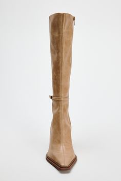 THIN HEELED BOOTS Heeled Boots Short, Kitty Heel Boots, Thigh High Leather Boots Outfit, Fall Boots 2024, Winter Outfits Boots, Shopping Boots, Boots 2024, Leather Tall Boots, Chic Boots