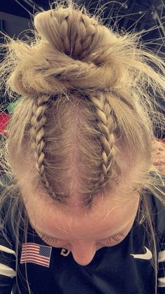 Hairstyles Soccer, Simple Volleyball Hairstyles, Cute Sporty Hairstyles, Track Hairstyles, Basketball Hairstyles, Hairstyles Inspiration