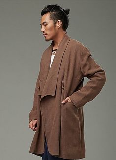 Kung Fu Clothing, Large Mens Fashion, Men's Kimono, Winter Long Coat, Futuristic Clothing, Chi Kung, Long Winter Coats, Baby Dresses